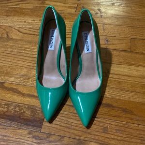 Vala Green Patent Leather Heels